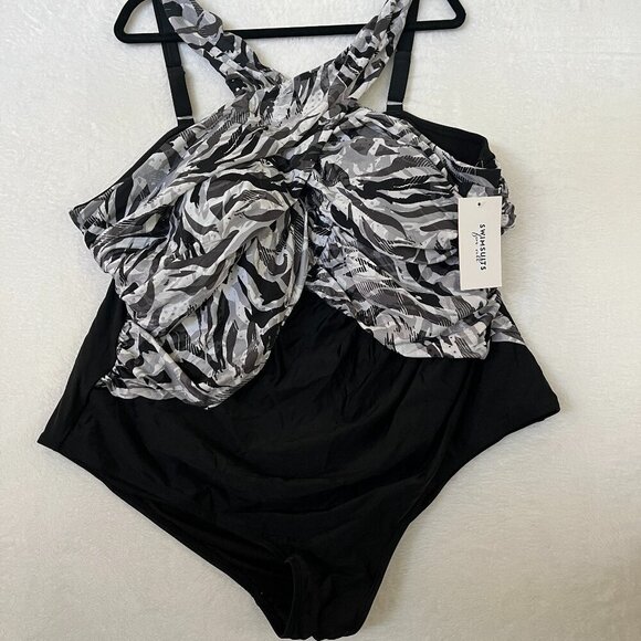NWT Swimsuits For All One Piece Gray Black Graphic Criss Cross High Neck sz 32 - Picture 3 of 16